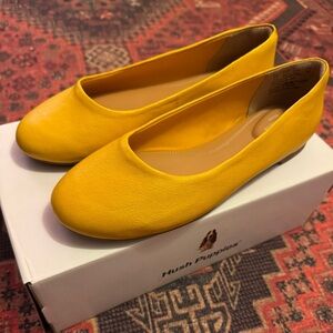 Hush Puppies Women's Yellow Flats